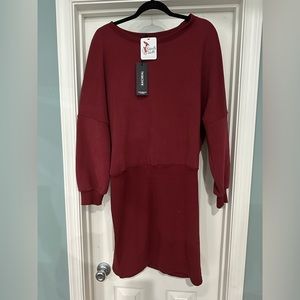 Sweatshirt dress with tight bottom